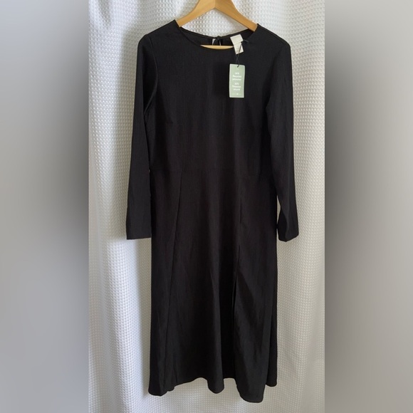 Women’s H&M black long SLIT-FRONT DRESS size medium NWT - Picture 2 of 14